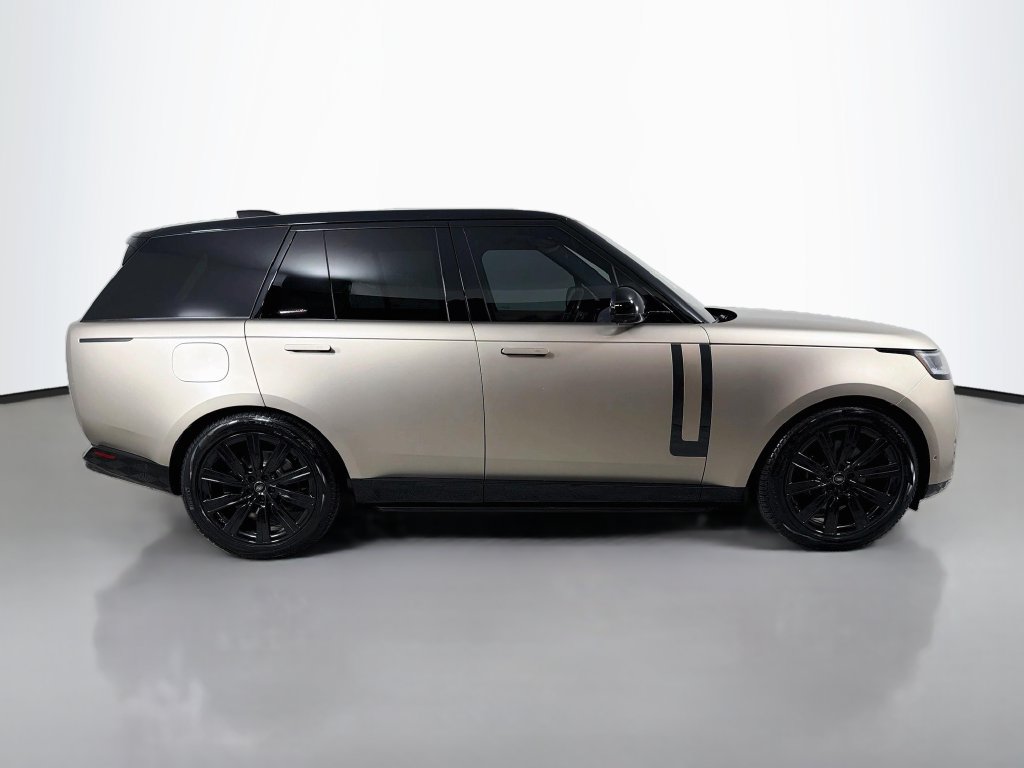 Certified 2023 Land Rover Range Rover SE AWD/4WD image 4
