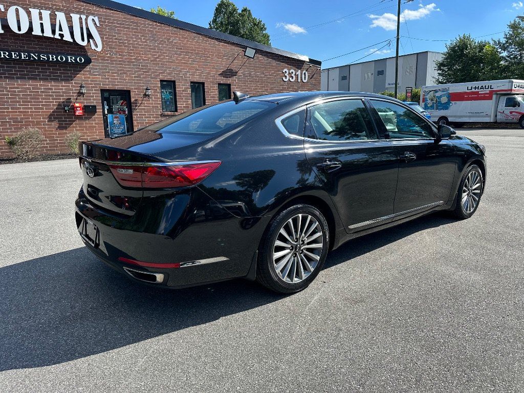 Used 2019 Kia Cadenza Premium FWD image 7
