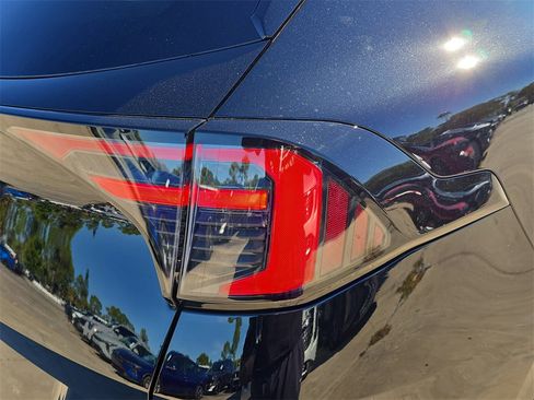 New 2026 Kia Sportage SX image 11