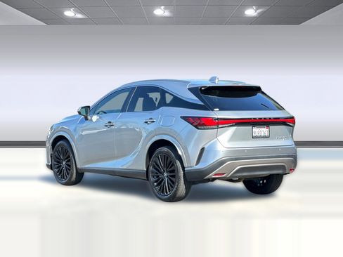 Used 2024 Lexus RX 350 w/ Convenience Package AWD/4WD image 3