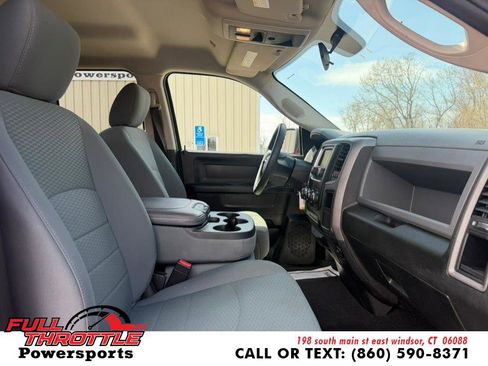 Used 2019 RAM 1500 Express w/ Express Value Package AWD/4WD image 12