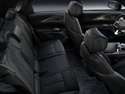New 2026 Cadillac Lyriq V w/ LPO, Floor Liner Package image 36