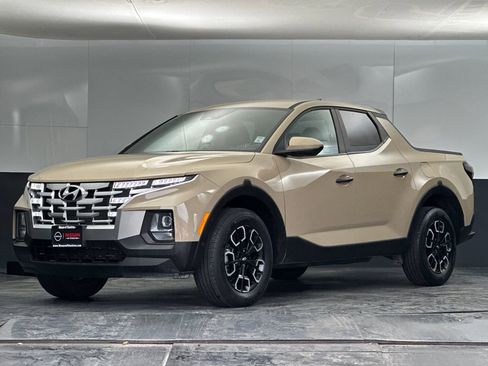 Used 2023 Hyundai Santa Cruz SE image 7