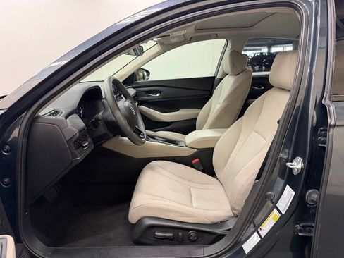 Used 2023 Honda Accord EX image 14