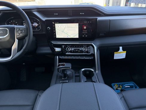 New 2026 GMC Sierra 1500 Denali w/ Technology Package AWD/4WD image 18