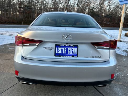 Used 2020 Lexus IS 300 AWD w/ Premium Package image 33