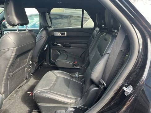 Used 2024 Ford Explorer ST w/ Equipment Group 401A AWD/4WD image 10