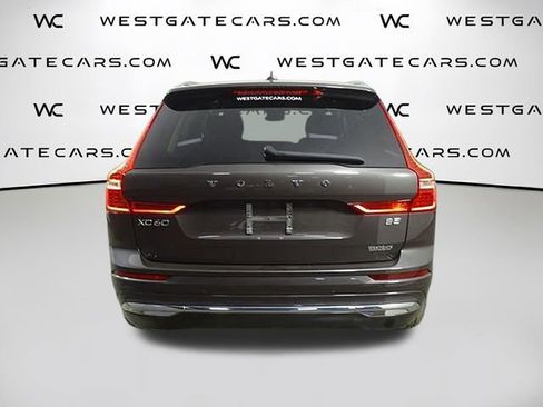 Used 2023 Volvo XC60 B5 Plus image 7