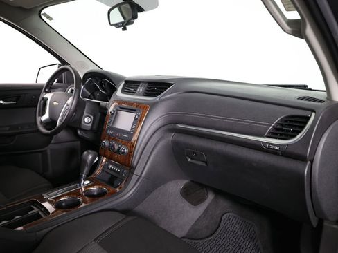 Used 2013 Chevrolet Traverse LT w/ All-Star Edition image 23