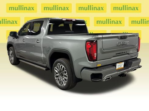 New 2026 GMC Sierra 1500 Denali Ultimate w/ LPO, Black Badging Package AWD/4WD image 15