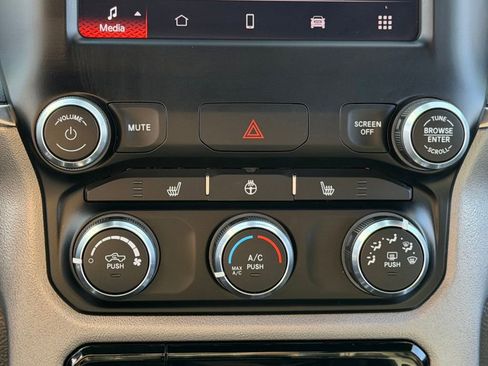 Used 2024 RAM 1500 Big Horn AWD/4WD image 13