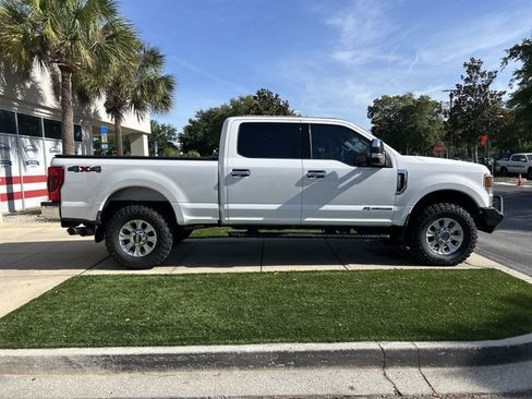 Certified 2020 Ford F250 XLT AWD/4WD image 2