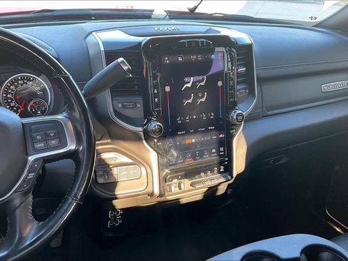 Used 2022 RAM 2500 Laramie w/ Night Edition image 6
