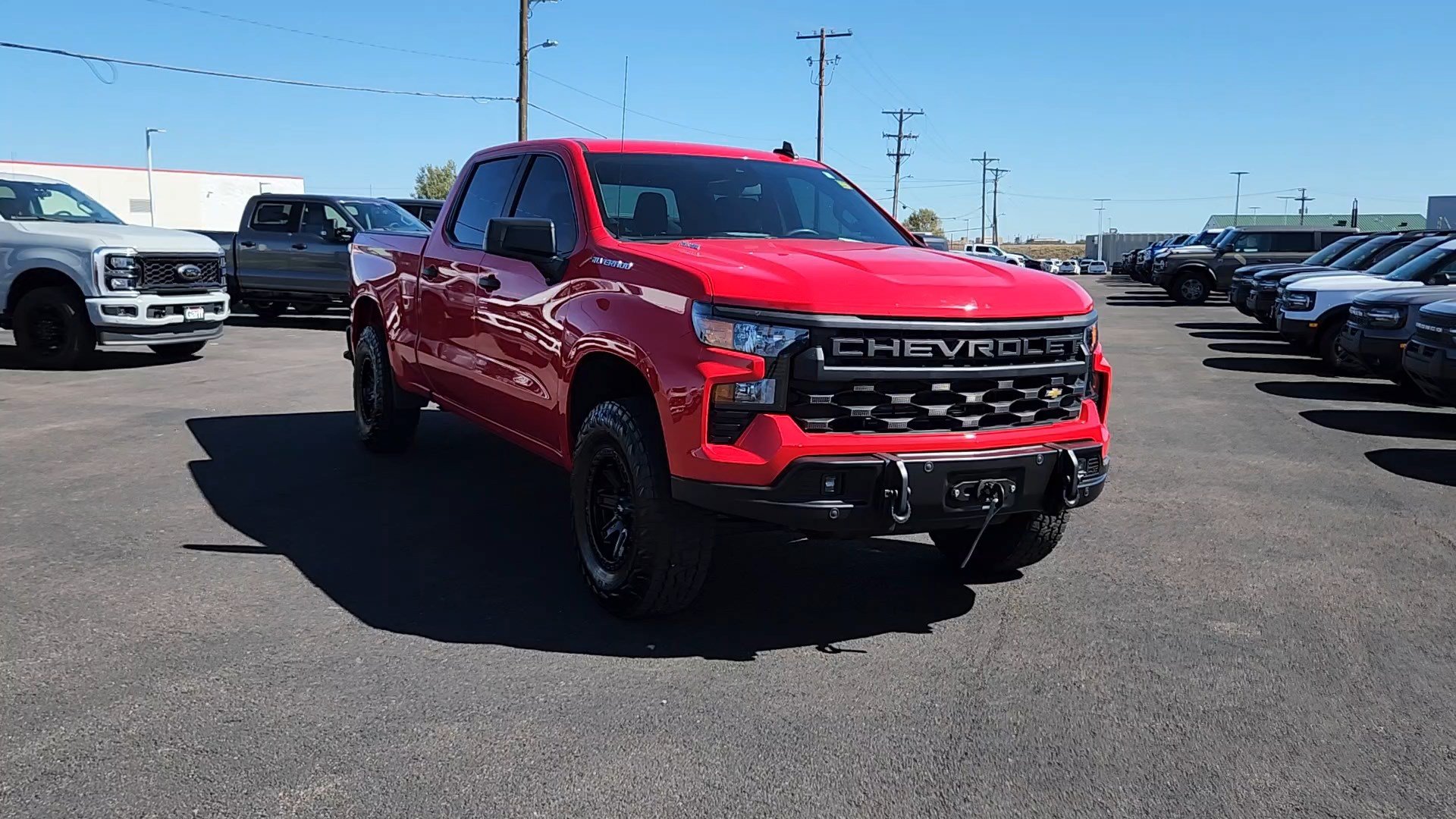 Used 2025 Chevrolet Silverado 1500 W/T w/ Trailering Package AWD/4WD image 4