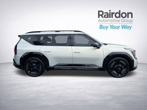 Used 2024 Kia EV9 GT-Line AWD/4WD image 10