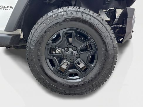 Used 2017 Jeep Wrangler Unlimited Sport AWD/4WD image 47