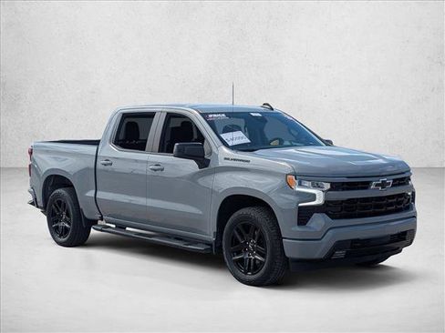 Used 2024 Chevrolet Silverado 1500 RST image 3