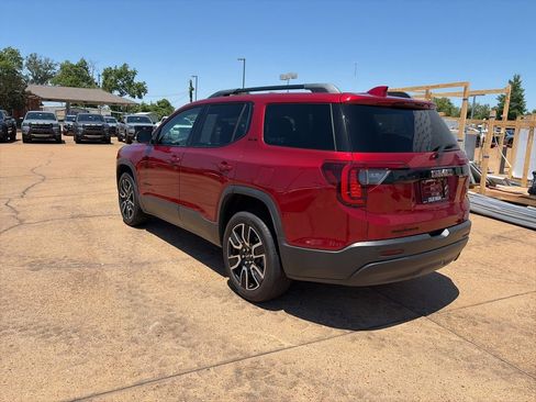 Used 2021 GMC Acadia SLE w/ Elevation Edition FWD image 2