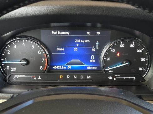 Used 2020 Ford Explorer XLT w/ Equipment Group 202A AWD/4WD image 25