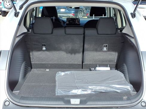 New 2026 Honda HR-V LX image 13