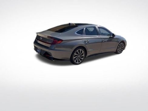 Used 2022 Hyundai Sonata Limited FWD image 3