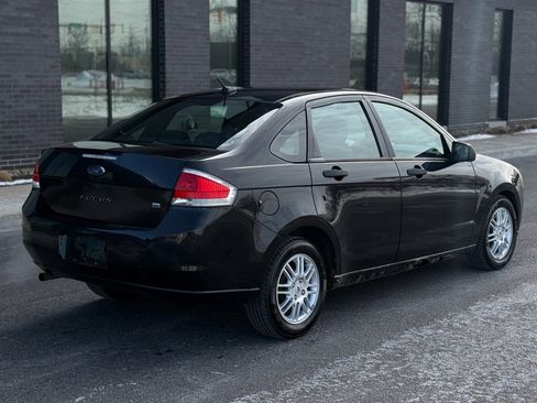 Used 2011 Ford Focus SE w/ 201A Rapid Spec Order Code image 2