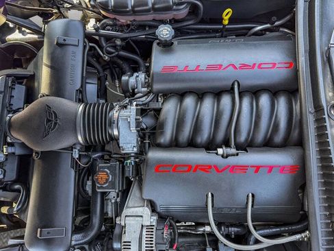 Used 1998 Chevrolet Corvette Convertible w/ Memory Pkg image 28