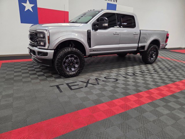 Used 2024 Ford F250 Lariat w/ Lariat Ultimate Package AWD/4WD image 2