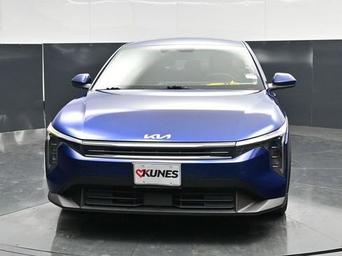 Used 2025 Kia K4 FWD image 2