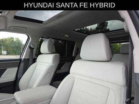 Used 2025 Hyundai Santa Fe Calligraphy AWD/4WD image 24