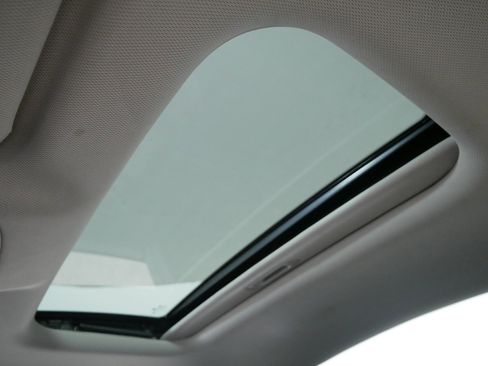 Used 2010 Hyundai Genesis 2.0T image 32