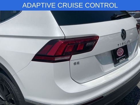 Used 2023 Volkswagen Tiguan SE image 10