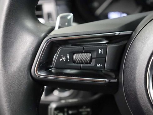 Certified 2024 Porsche Macan AWD/4WD image 27