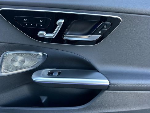 New 2025 Mercedes-Benz C 300 Sedan image 35