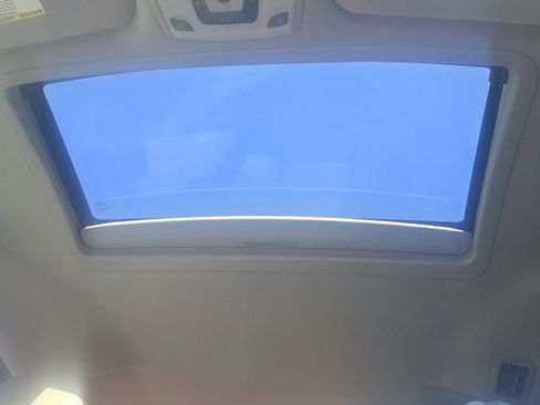 Used 2013 Toyota Sienna XLE FWD image 18