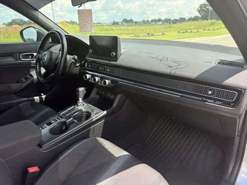 Certified 2022 Honda Civic Sport image 14
