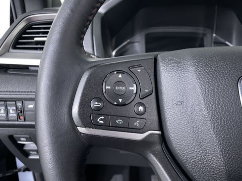 Used 2023 Honda Odyssey Sport image 25