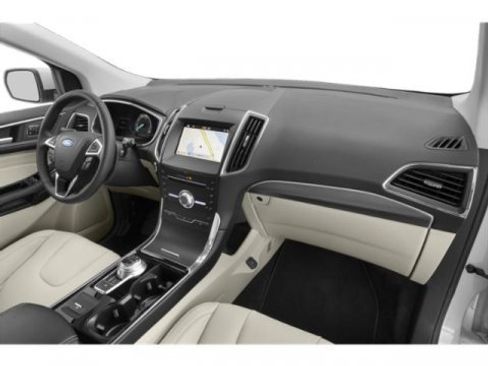 Used 2020 Ford Edge Titanium image 15