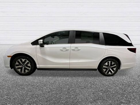 New 2026 Honda Odyssey EX-L image 2