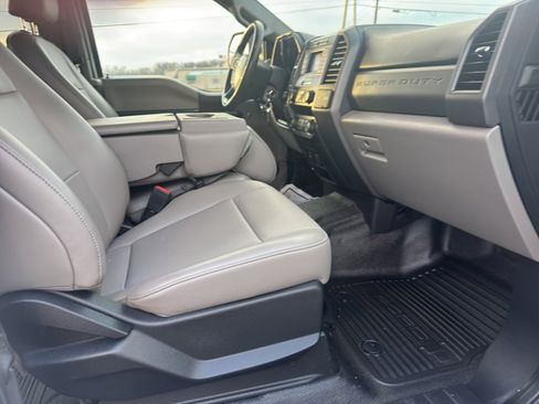 Used 2020 Ford F350 XL w/ Power Equipment Group image 11