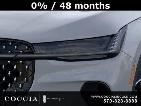 New 2026 Lincoln Nautilus Premier image 18