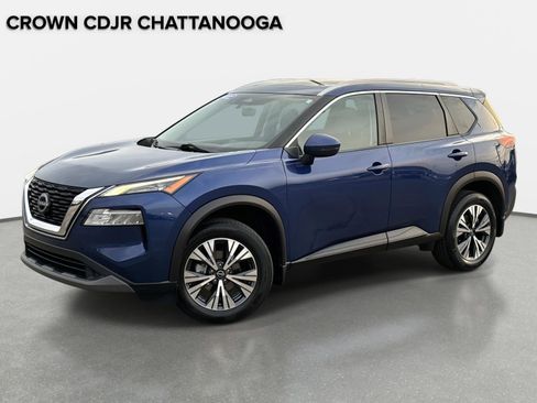 Used 2022 Nissan Rogue SV w/ SV Premium Package image 1