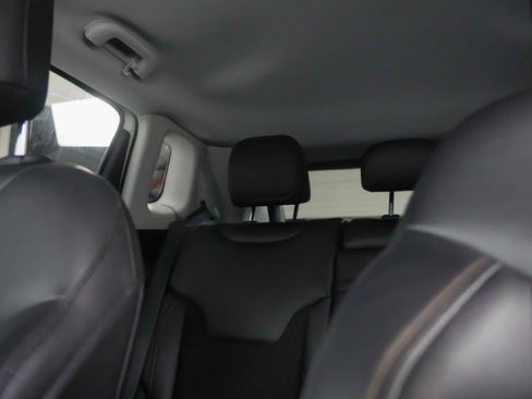 Used 2018 Jeep Compass Latitude w/ Popular Equipment Group image 35