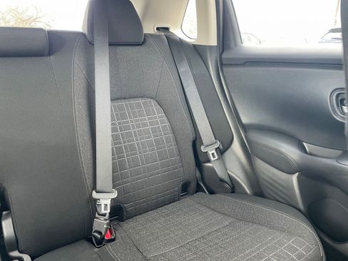 Used 2025 Honda HR-V LX image 37