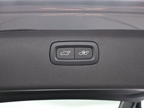 New 2026 Volvo XC90 B6 Ultra w/ Protection Package Premier AWD/4WD image 33