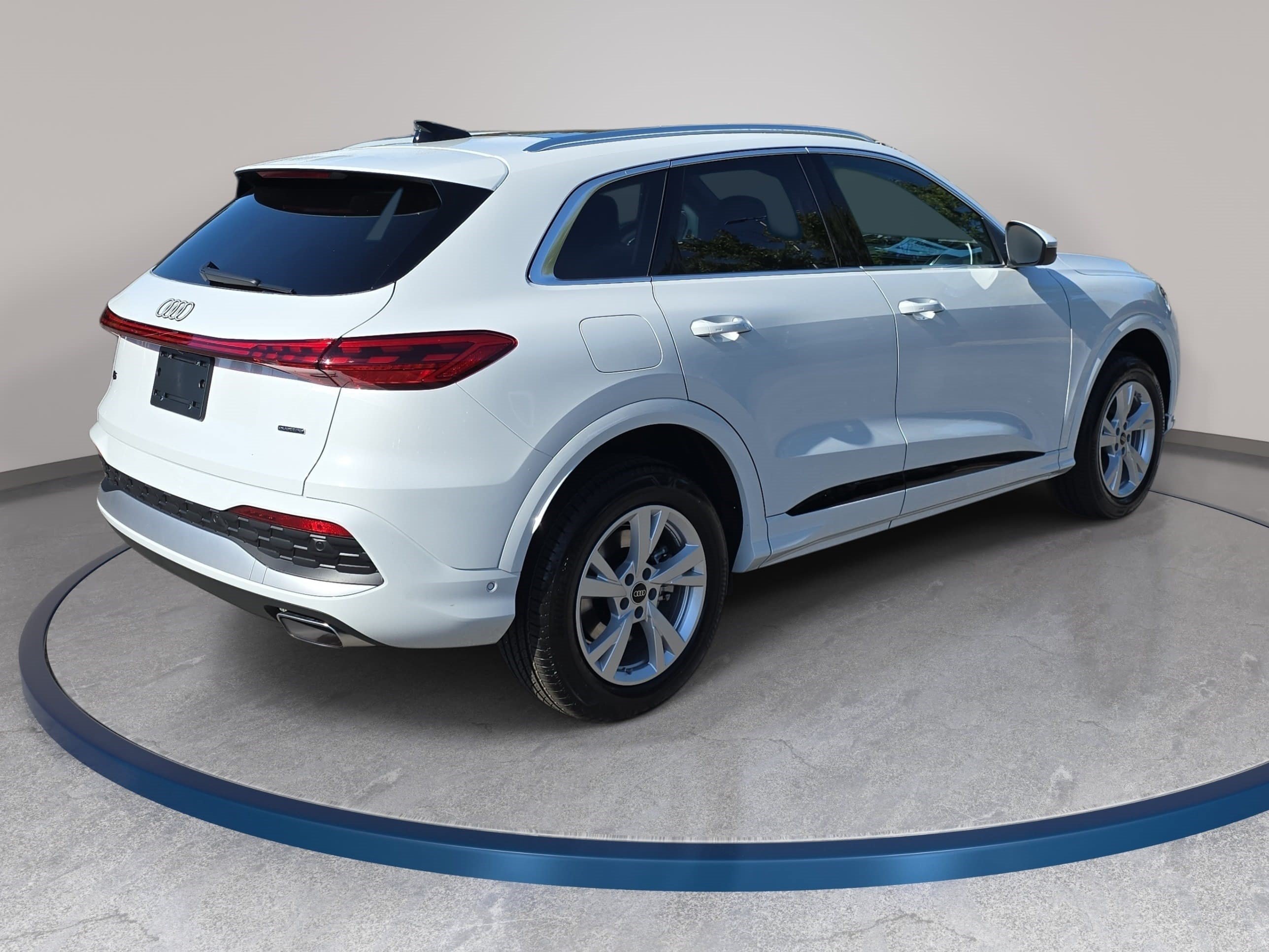 New 2026 Audi Q5 Premium AWD/4WD image 5