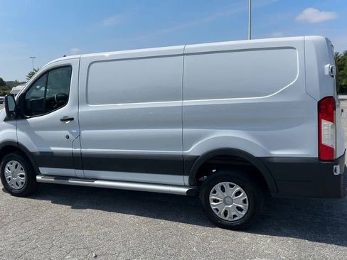 Used 2024 Ford Transit 250 Low Roof w/ Exterior Upgrade Package image 36