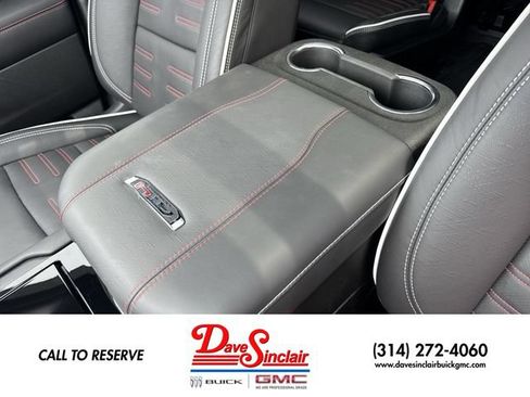 New 2026 GMC Yukon AT4 Ultimate AWD/4WD image 21