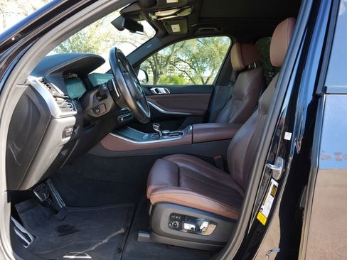 Used 2022 BMW X5 sDrive40i w/ M Sport Package image 18