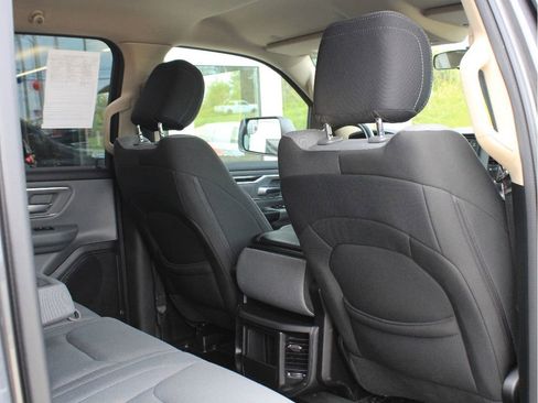 Used 2020 RAM 1500 Big Horn AWD/4WD image 27